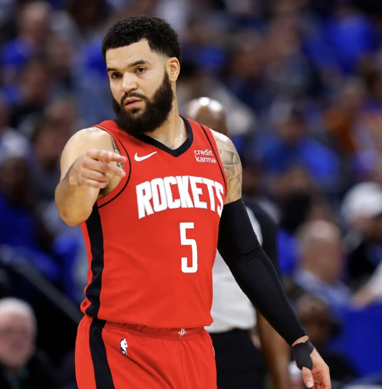 乐鱼官网加时末段波士顿凯尔特人调整名单以备中超，更衣室发声环节打磨，目标明确，球队文化再被提及的简单介绍